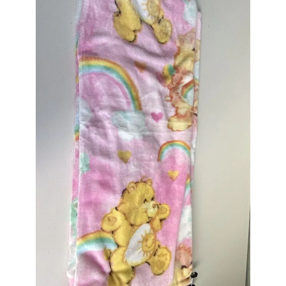 Care Bears Soft Plush Throw Blanket 50 X 70” Rainbow‎ Hearts Love Valentines NEW - Picture 8 of 14